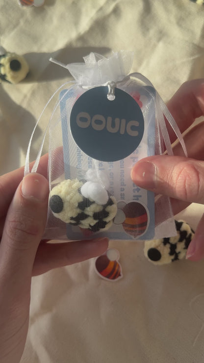 Handmade bee pocket hug